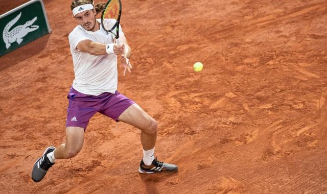 世界杯比赛直播地址-西西帕斯完胜梅德维德夫 连续三个大满贯进四强