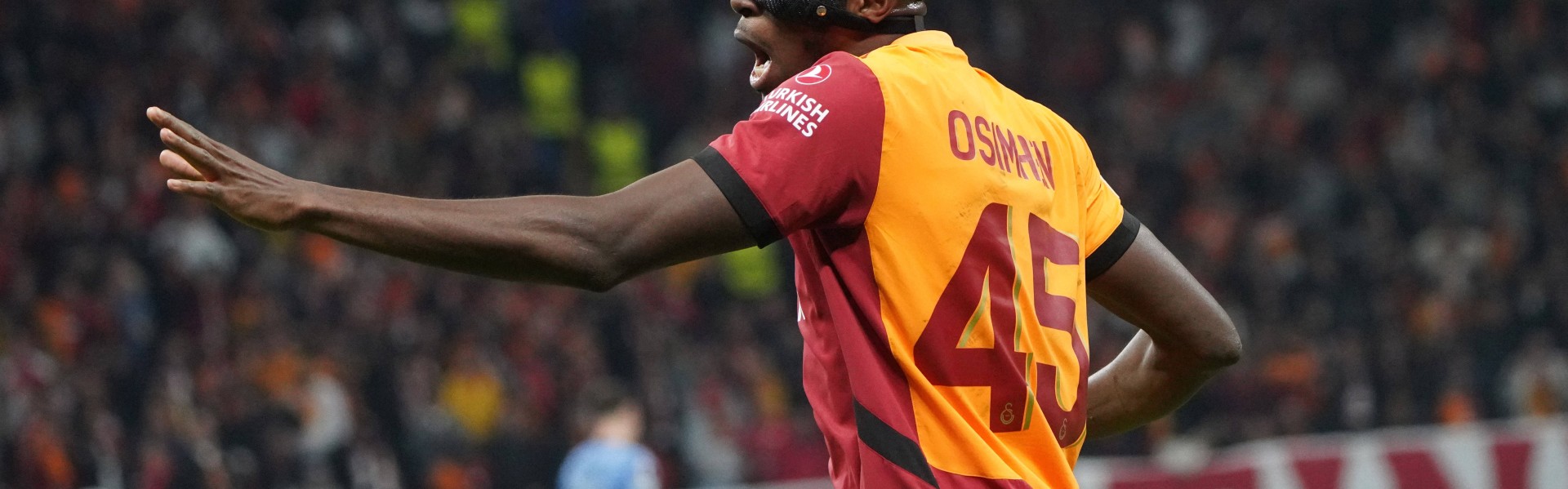 世界杯比赛直播地址-高薪高价！法媒：拜仁有意引进27岁奥斯梅恩，孔帕尼非常欣赏他